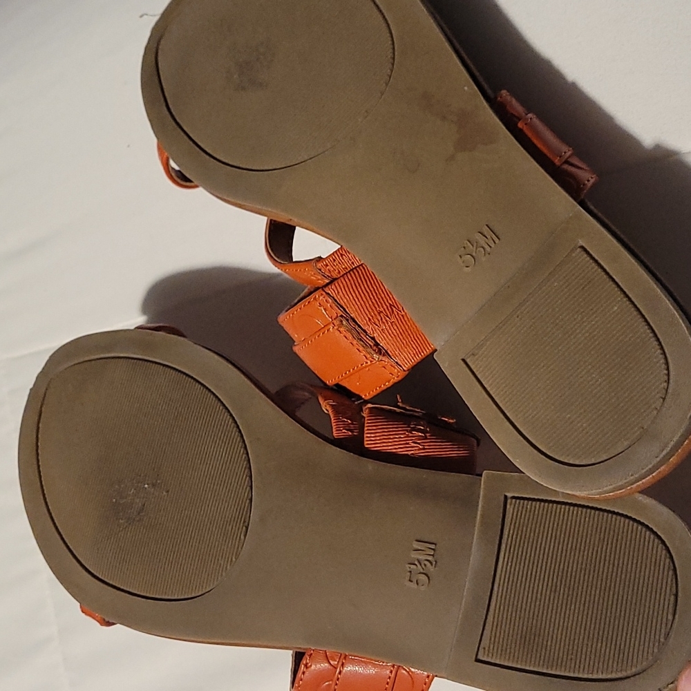 Sandals - Picture 5 of 6